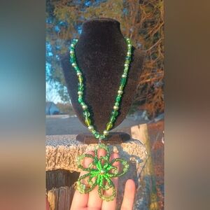 Handcrafted Green Flower Necklace